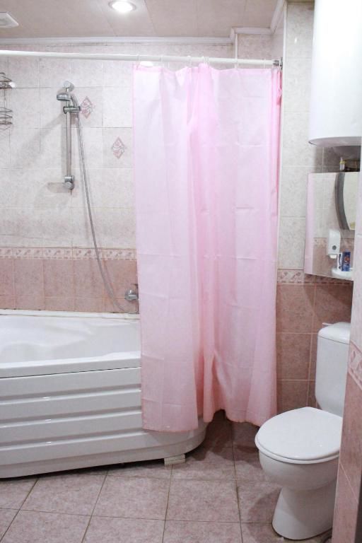 Отели типа «постель и завтрак» Nizami Center Hostel Баку-29