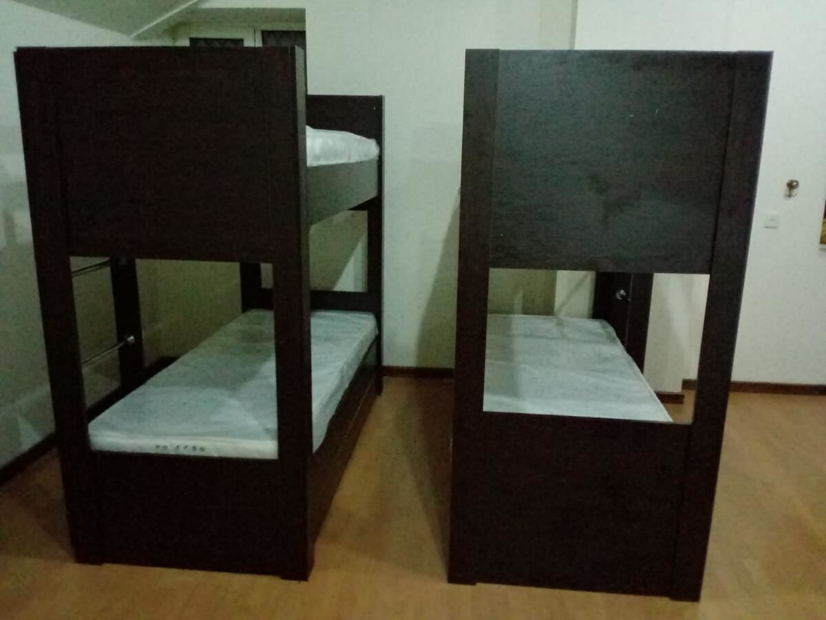 Отели типа «постель и завтрак» Nizami Center Hostel Баку-9